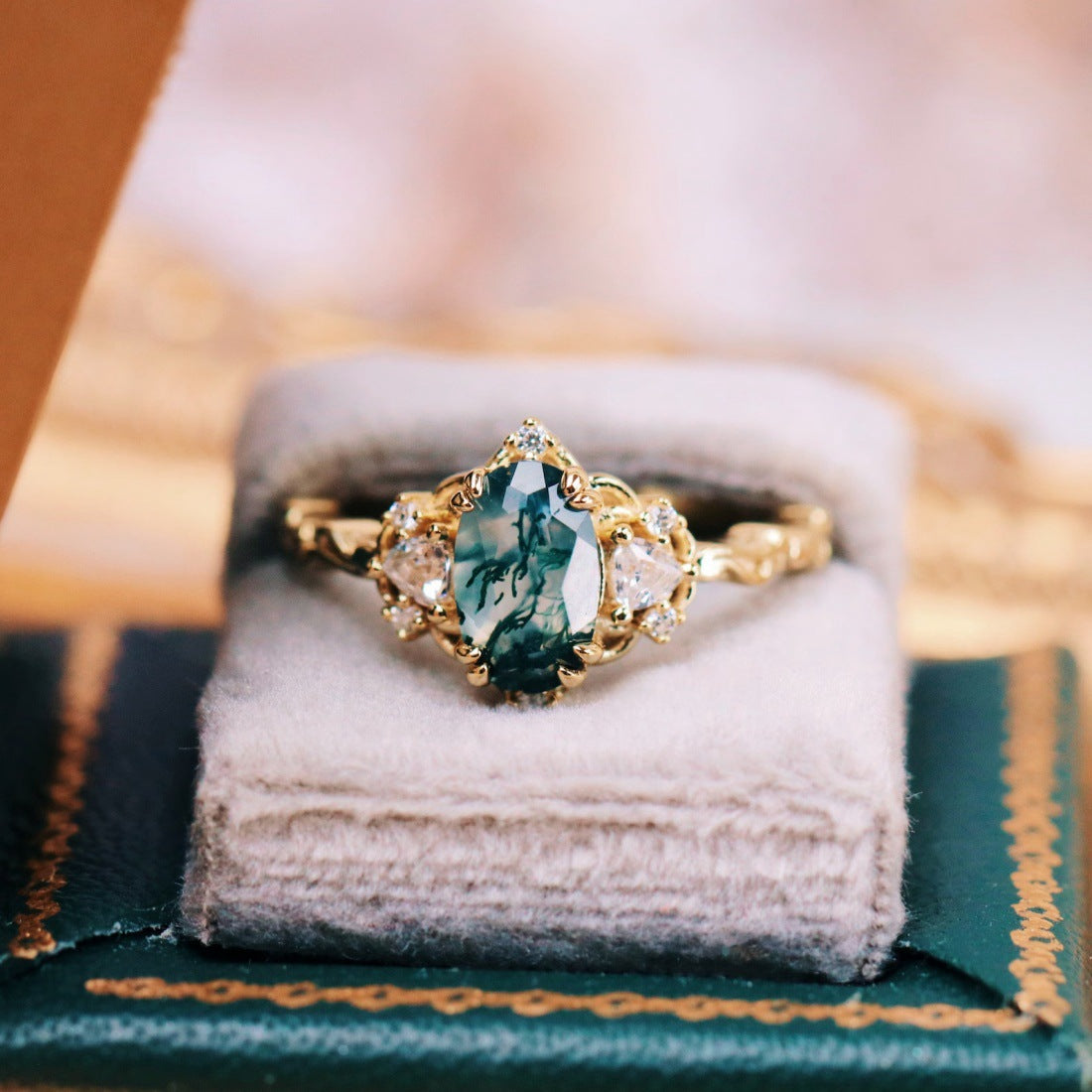 GREEN MOSS AGATE RING 14K YELLOW GOLD